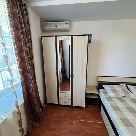 And Waves House Aparthotel