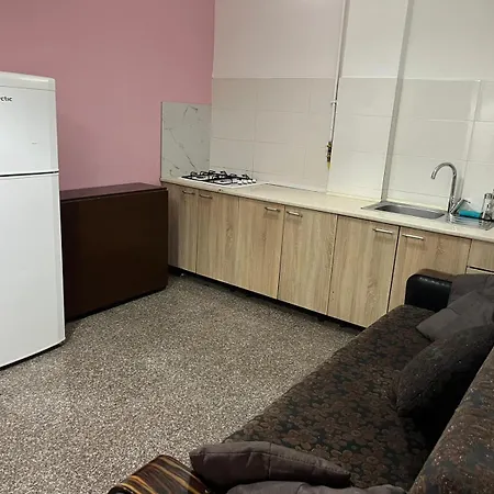 And Waves House 3* Constanţa