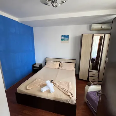 And Waves House Aparthotel Constanţa