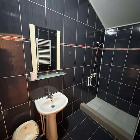 And Waves House Aparthotel Constanţa