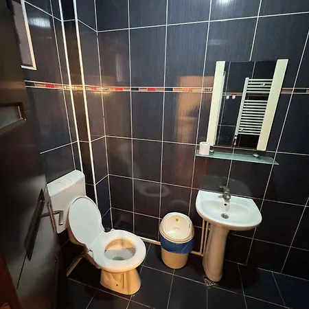 And Waves House 3* Constanţa