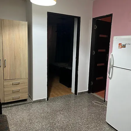 And Waves House 3* Constanţa