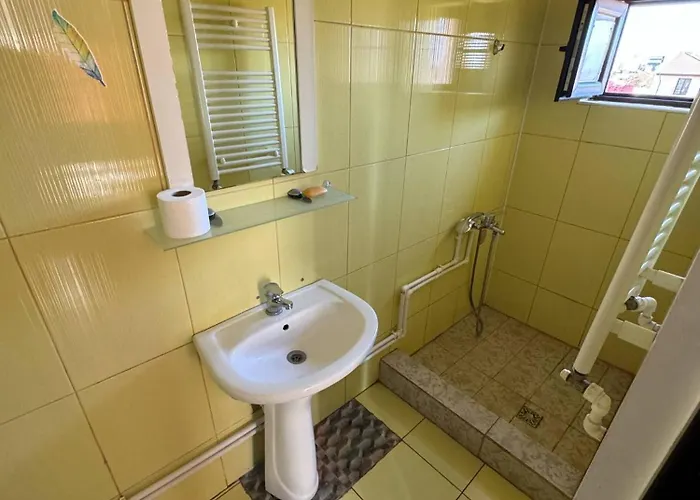 Aparthotel And Waves House Constanţa