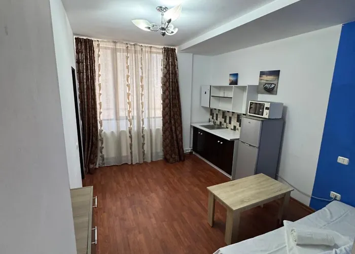 Aparthotel And Waves House 3*